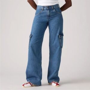 💙Size 30W x 32L - NWT: LEVI'S - Superlow Loose Cargo Jeans